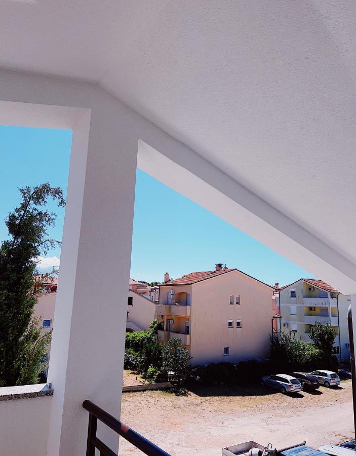 Apartmani Marin 메덜린 외부 사진
