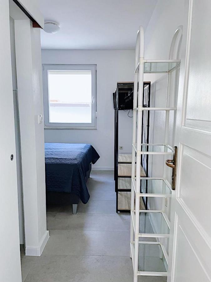 Apartmani Marin 메덜린 외부 사진