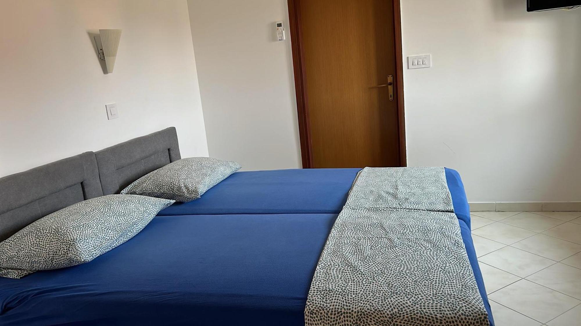 Apartmani Marin 메덜린 외부 사진